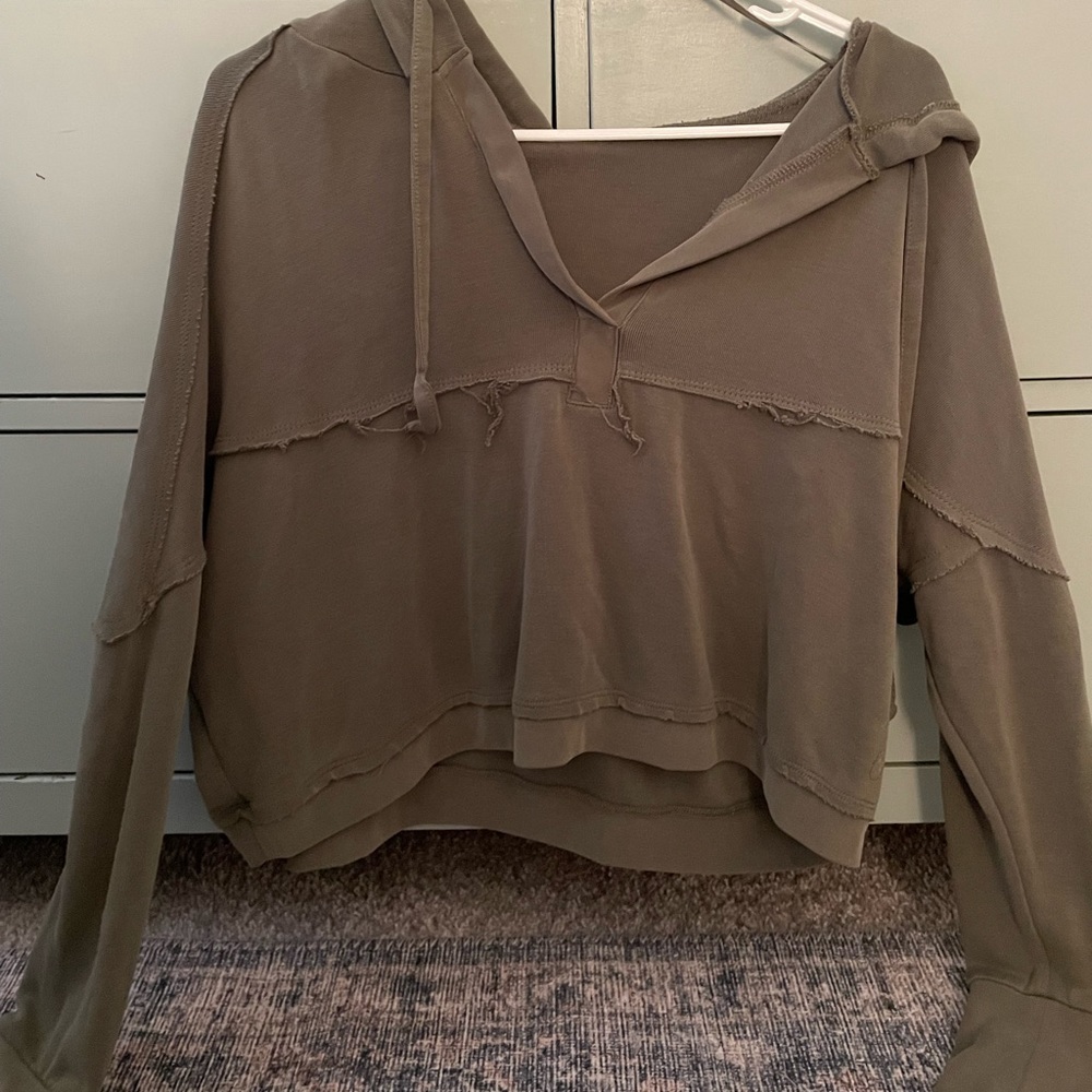 Cropped Green Sweater